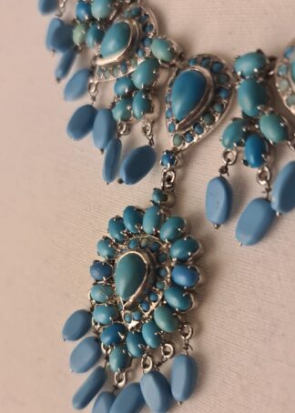 Collier en argent et turquoises